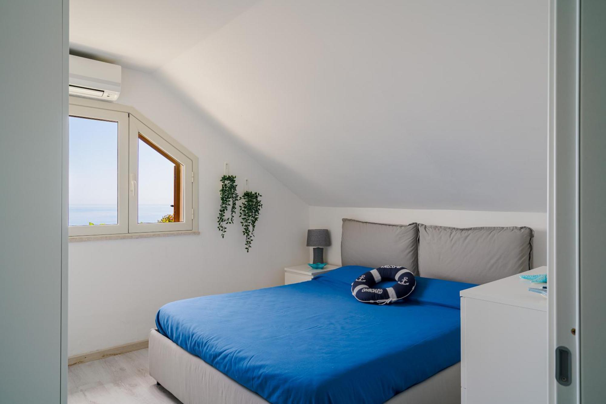 La Goccia Sul Mare Apartment Letojanni Luaran gambar