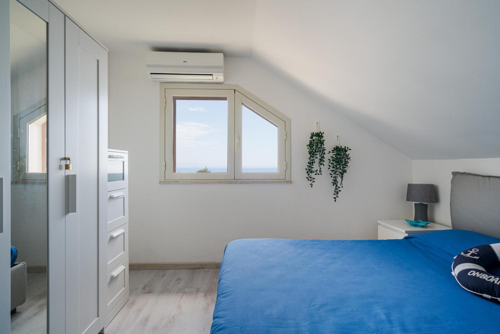 La Goccia Sul Mare Apartment Letojanni Luaran gambar