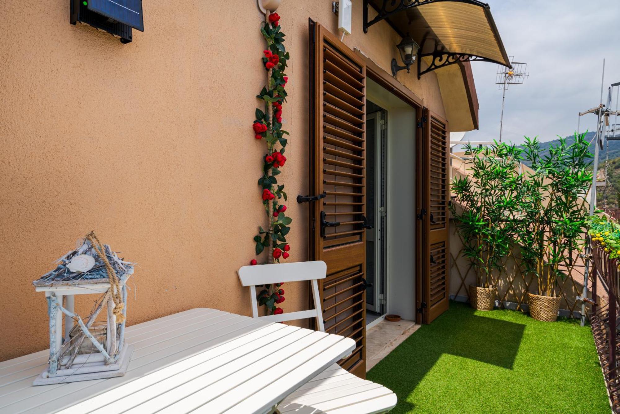 La Goccia Sul Mare Apartment Letojanni Luaran gambar